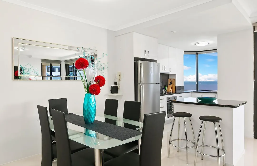 Cairns Luxury Waterview Apartment-1