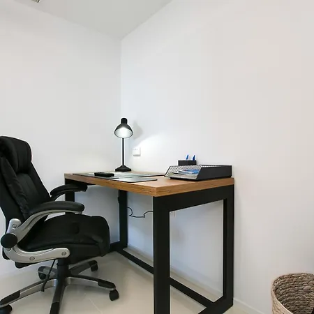 Cairns Luxury Waterview Apartment-3