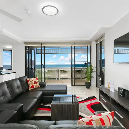 Cairns Luxury Waterview Apartment-3