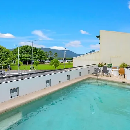 Madison Magic - Waterfront Balcony Haven With Pool-2