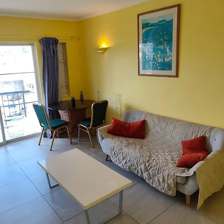 Comfortable Units In Cbd-3