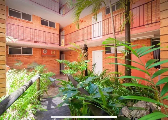 Holiday Lodge Apartment Cairns