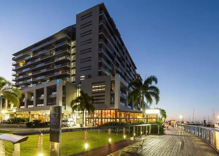 Absolute Waterfront Apartment Cairns