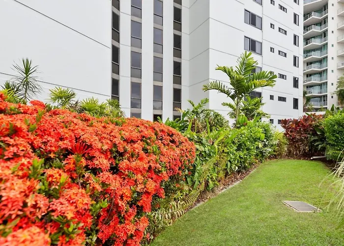 Aquarius Esplanade Retreat Apartment Cairns