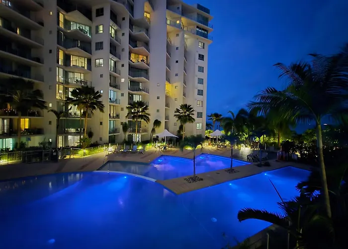 Cairns Reefside Retreats Apartment