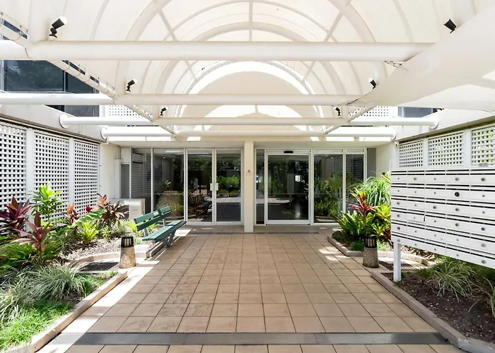 Belle Escapes 101 Rydges Plaza Esplanade With Panoramic Ocean Views Apartment Cairns