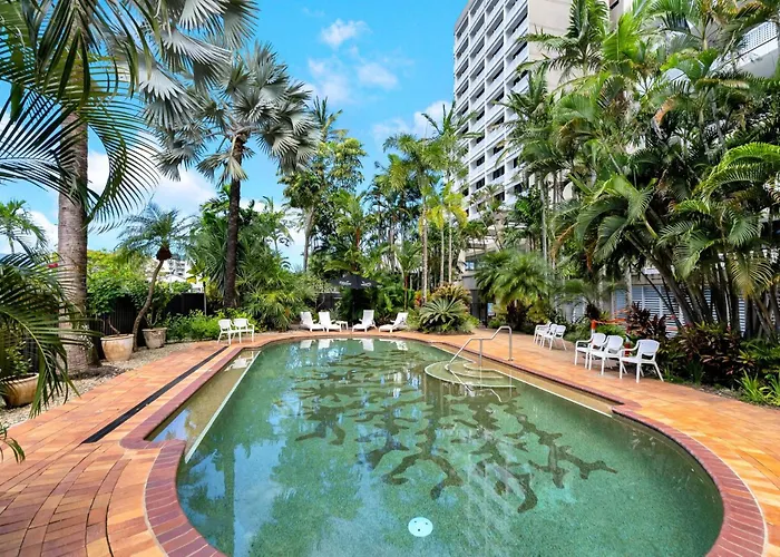 Belle Escapes 101 Rydges Plaza Esplanade With Panoramic Ocean Views Apartment Cairns