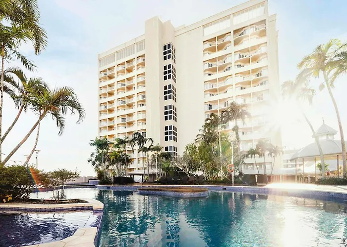 Pullman Cairns International Hotel