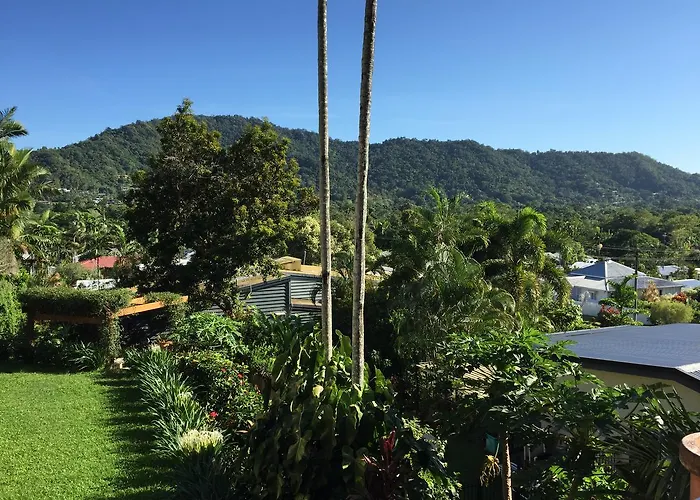 Hideaway On Hillview Apartment Cairns