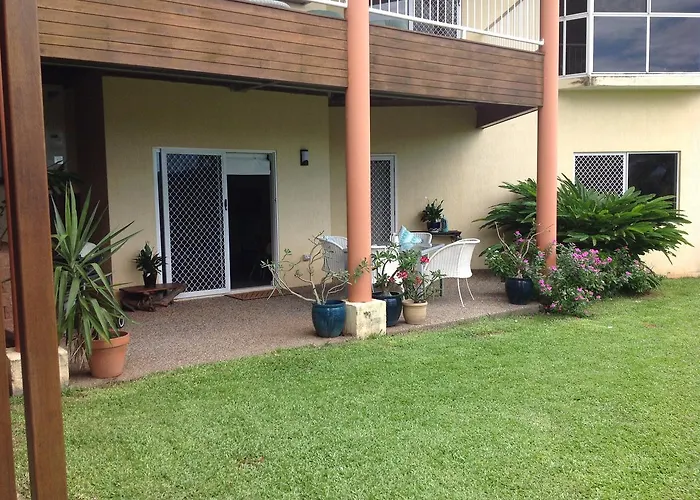 Hideaway On Hillview Apartment Cairns